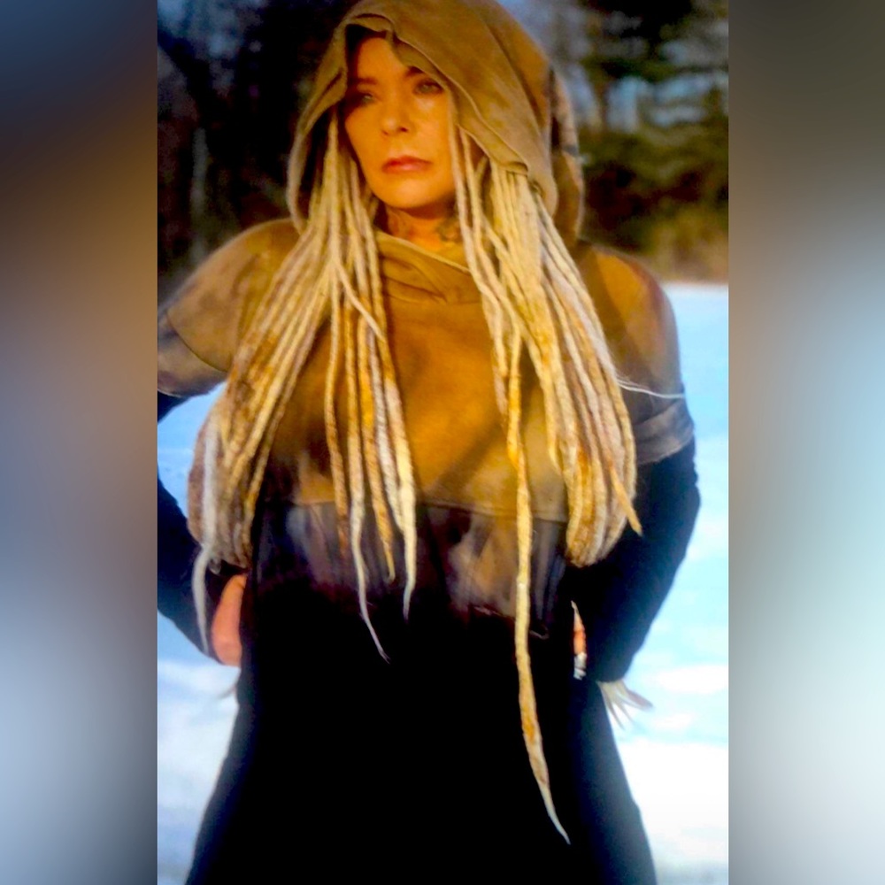 Wildhorse Hunteress Tunic Hoodie
